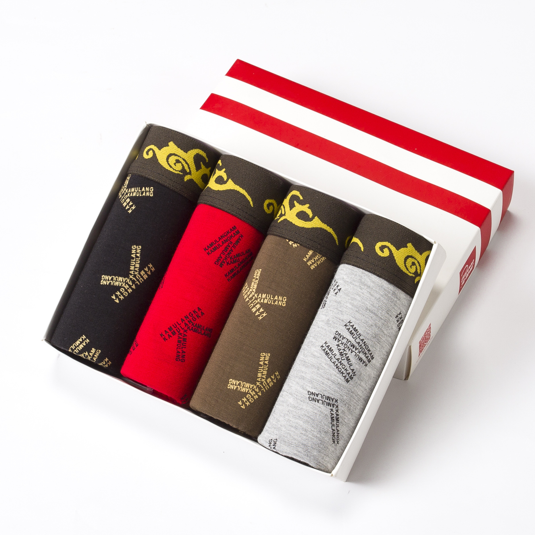 Ropa interior de los hombres boxeadores de los hombres de algodón puro suelta más tamaño personalidad juvenil transpirable boxeadores de cintura media al por mayor