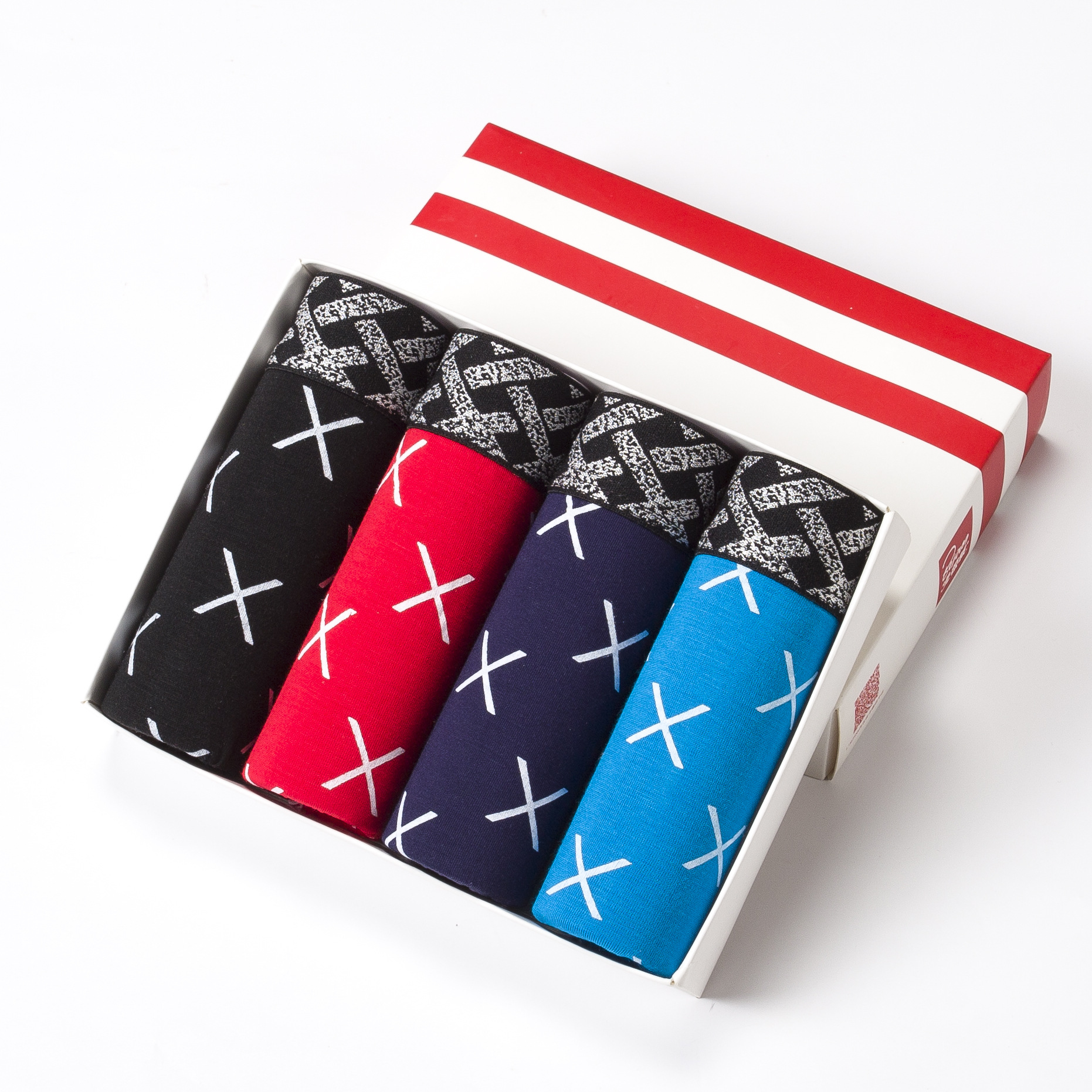 Ropa interior de los hombres boxeadores de los hombres de algodón puro suelta más tamaño personalidad juvenil transpirable boxeadores de cintura media al por mayor