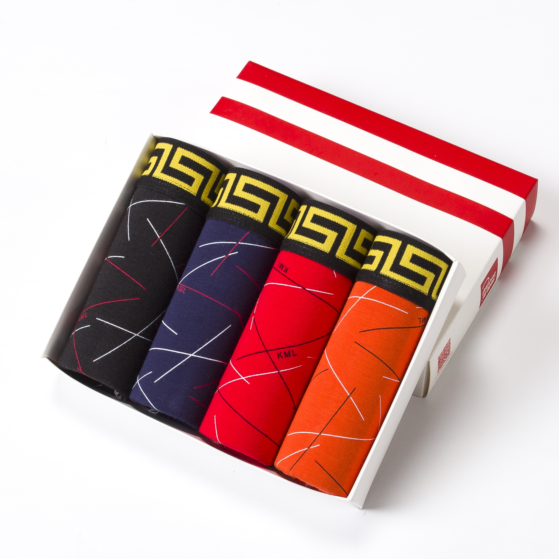 Ropa interior de los hombres boxeadores de los hombres de algodón puro suelta más tamaño personalidad juvenil transpirable boxeadores de cintura media al por mayor