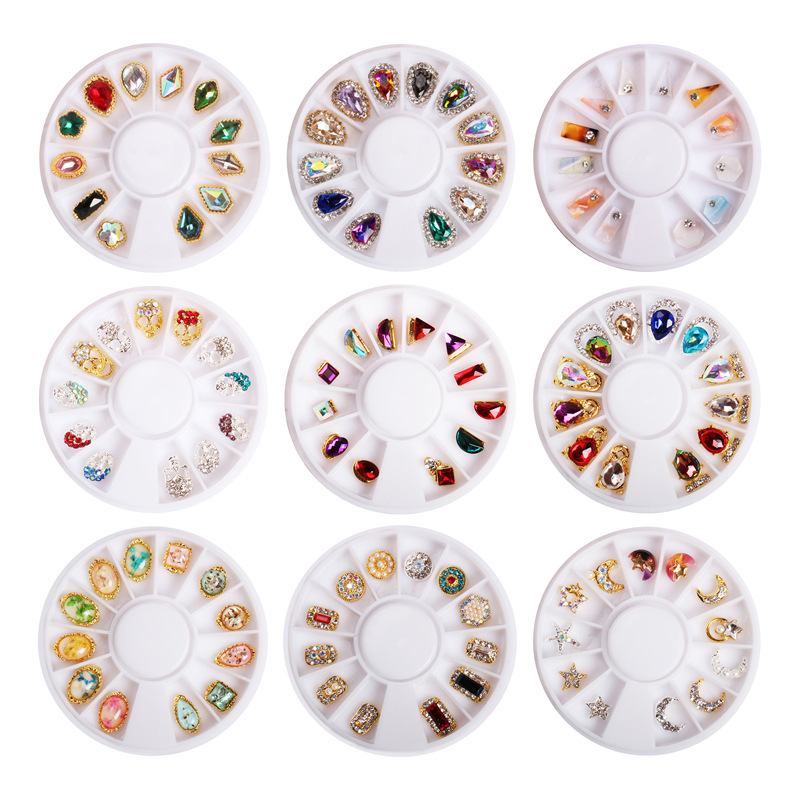 Joyería de disco de manicura especial transfronteriza Super Flash rhinestone perla Shell 12 rejilla Placa de diamante manicura joyería de aleación