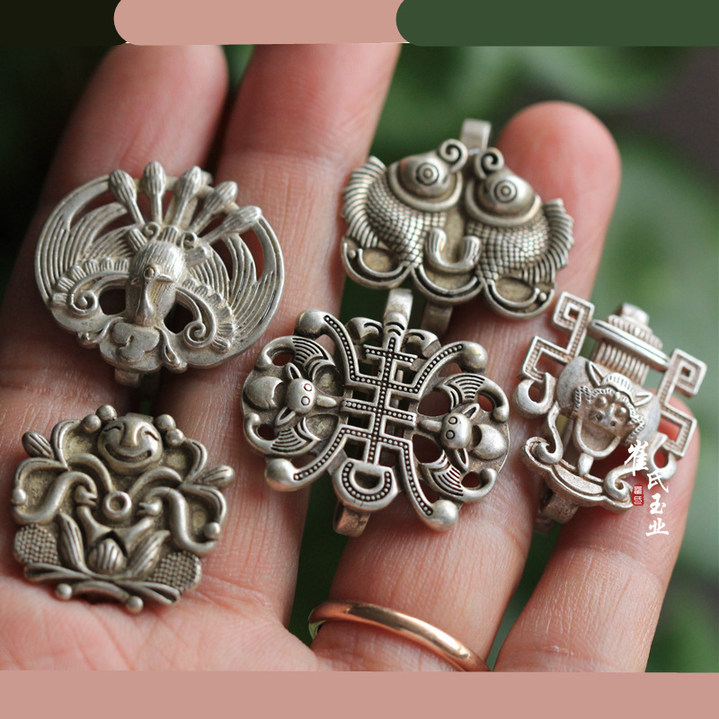 Cui's jade industry antique white copper Miao silver National style Hanfu cheongsam pressure button hook Accessories Wholesale