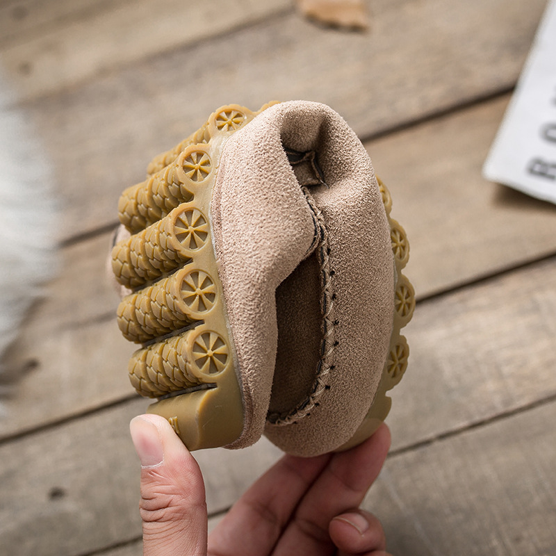 Suministro directo de fábrica 2022 zapatos de guisantes de invierno tendón plano inferior suave forro polar zapatos de algodón mujeres embarazadas zapatos casuales perezosos