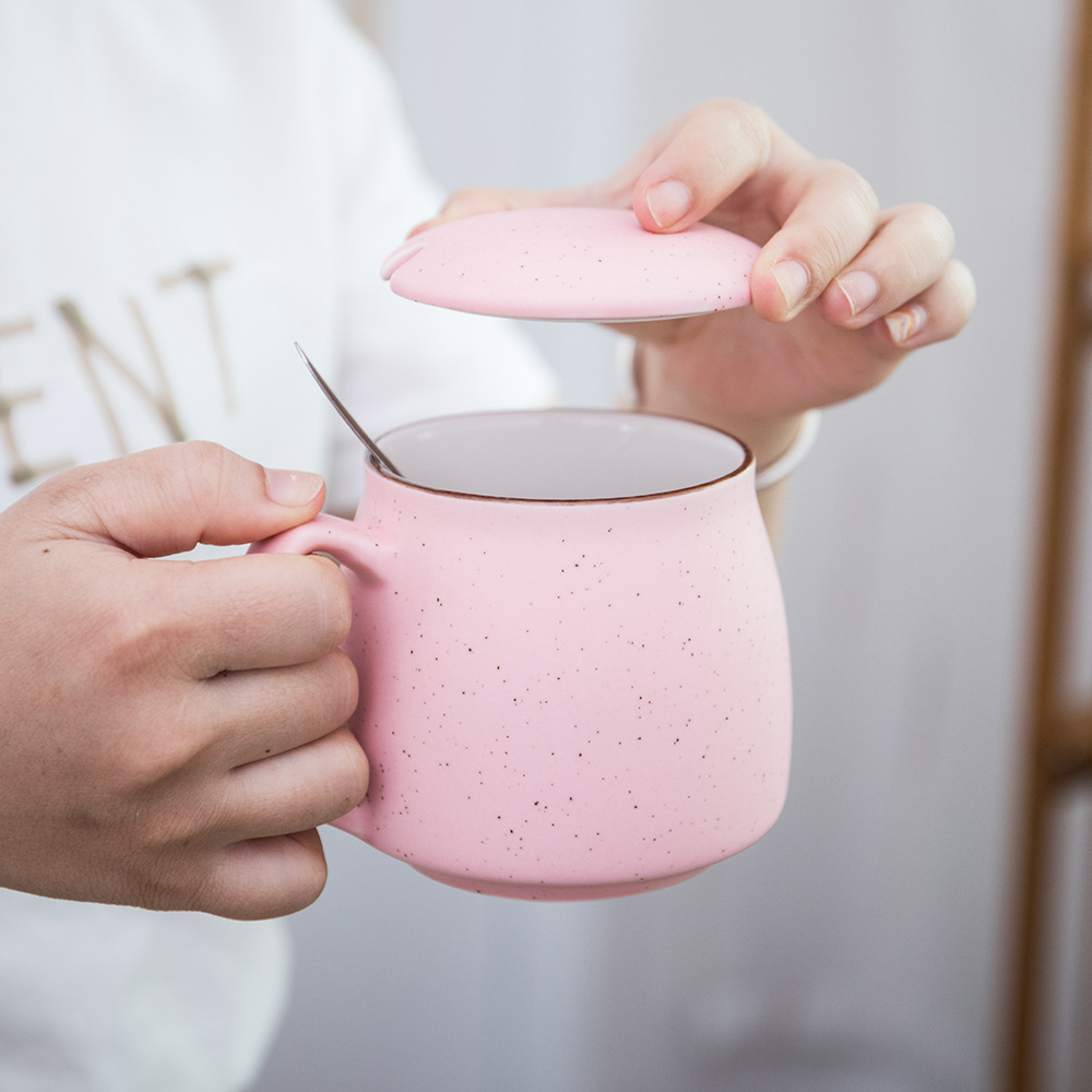 马卡龙陶瓷马克杯带盖勺多彩办公杯 绿色粉红天蓝紫色白色陶瓷杯