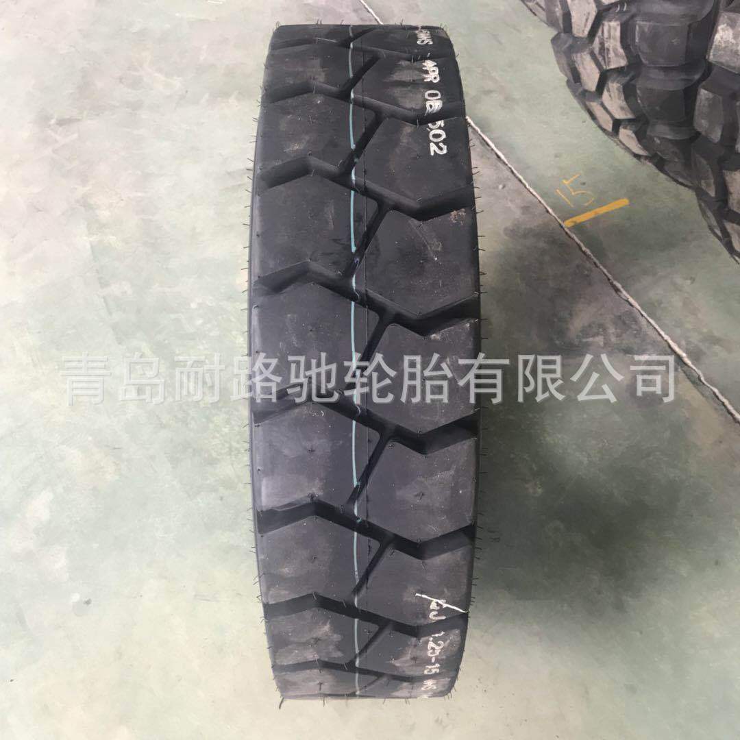 现货供应           品牌  8.25-15 充气轮胎 叉车轮胎