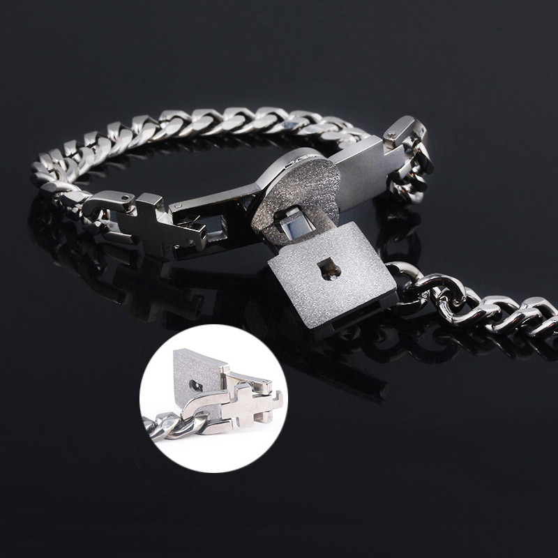 Día de San Valentín hombres y mujeres entrelazados melocotón corazón concéntrico pulsera un par de regalo cerradura llave pareja pulsera Amazon