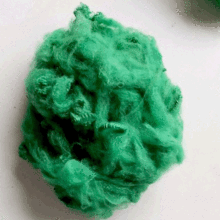 阻燃涤纶短纤维彩色短纤现货3-6D彩色涤纶PET烯丙纶短纤维厂家