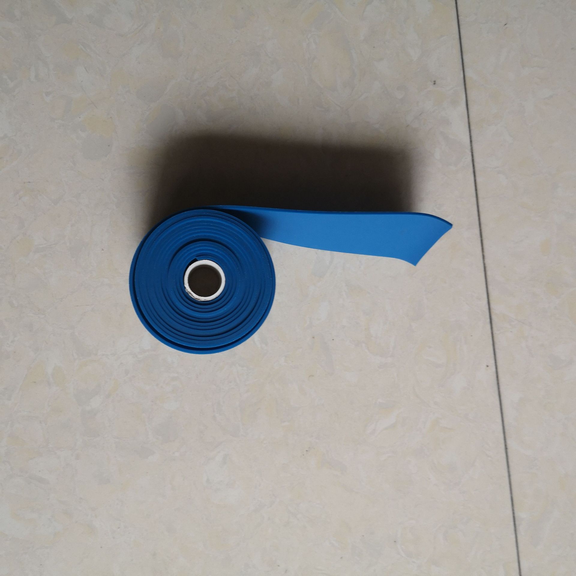 (供应)厚胶片1.0-1.5mm无限长乳胶片扁皮筋乳胶管竞技皮筋拉力片