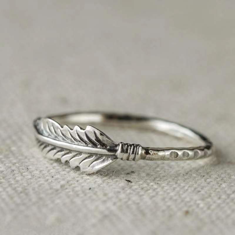 Cross-Border Hot Selling Retro Thai Silver Plated Old Feather Ring European and American Personalized Engagement Men's and Women's Rings and Bracelets Wholesale