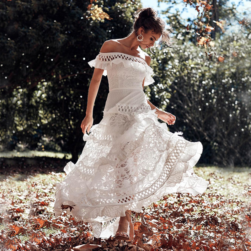 Vestido de encaje europeo y americano de verano transfronterizo 2025 para mujer, vestido de fiesta de boda con volantes y hombros descubiertos de Amazon. image 3