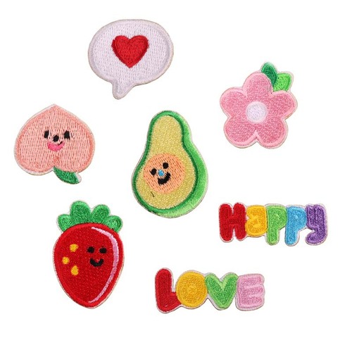 Embroidered patch with self-adhesive fruit and heart design, perfect for clothing decoration and embellishment.