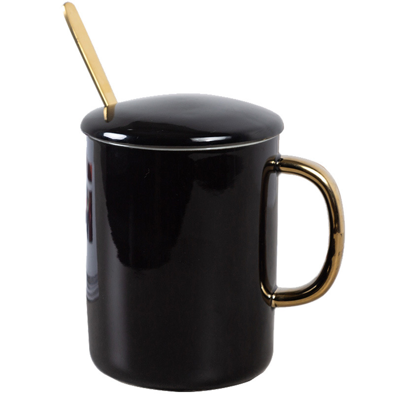 Tazas de regalo de cumpleaños para chicas tazas de café tazas de cerámica tazas de agua mango de oro cucharas con cubierta al por mayor