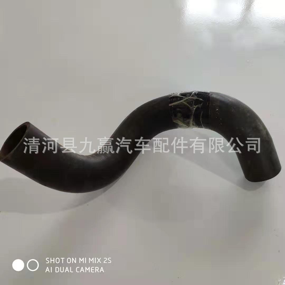 大量供应橡胶管  汽车硅胶管 散热器水管 发动机软管 16573-0D100