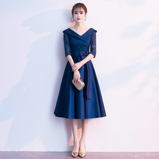 Evening dress 2023 new banquet aura Queen mid-length elegant simple large square big choir dress women