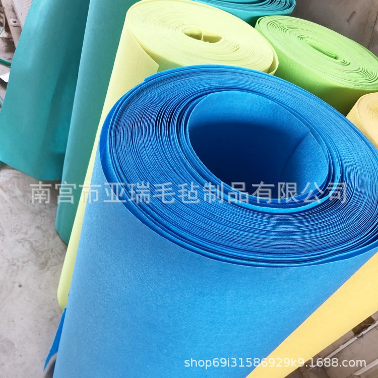【毛毡】化纤毛毡布厂  背胶涤纶彩色化纤毛毡无纺布