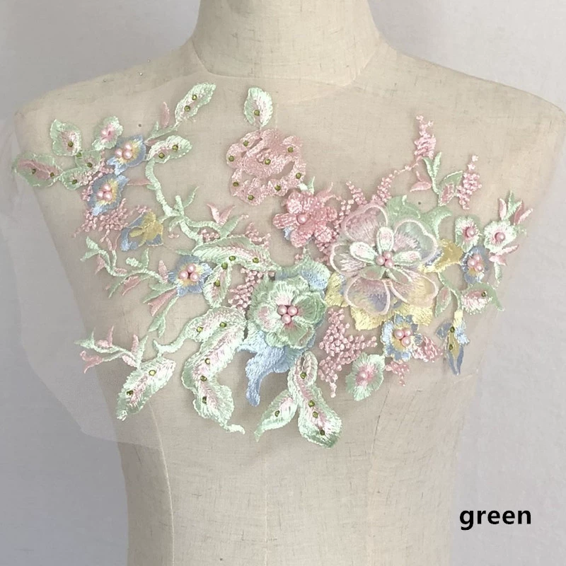 Three dimensional lace cloth, children's dress, flowered, with embroidery