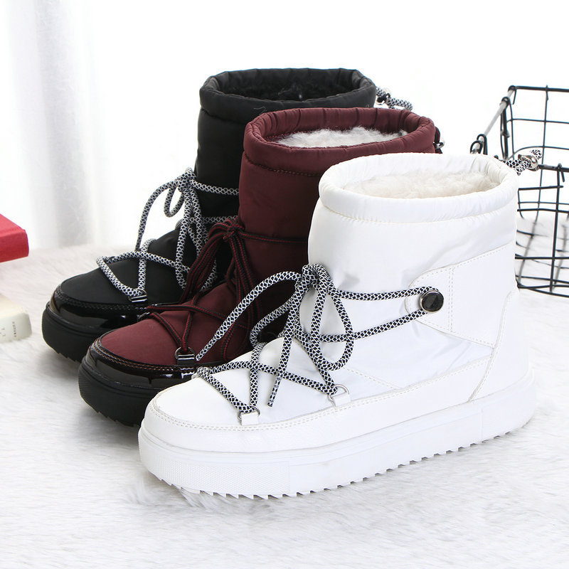 Botas de nieve personalizadas con diseño de copo de nieve de nueve colores, zapatos de algodón blancos puros para mujer, planos, impermeables, cálidos y versátiles para el invierno