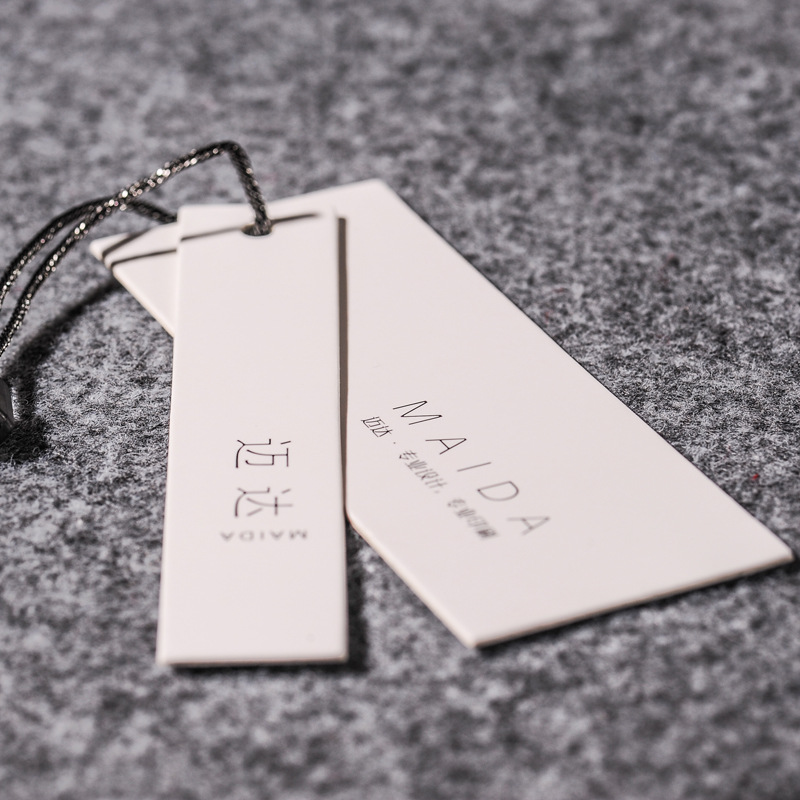 东莞印刷加工纸质标牌  各类彩卡 服装吊牌 产品吊卡 按图加工