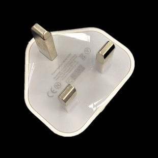 Factory Direct Sales British Ruby Enterprise Three -foot British USB charging head 5V1A mobile phone charger