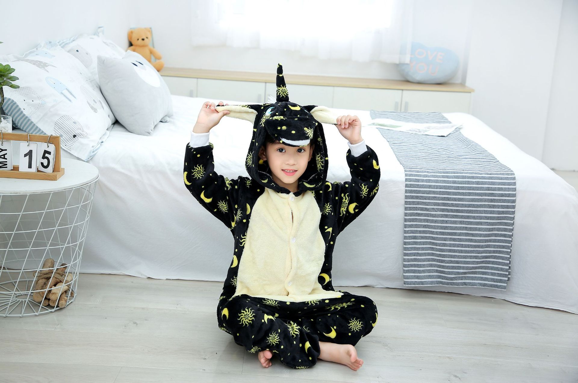 태양, 달, 별, 천마