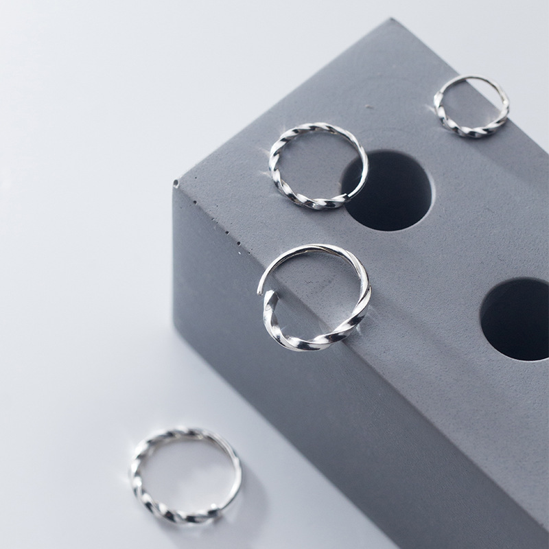 Alochi Pie Silver 990 simple creativo torcido perfiles de orejas de moda mujer dulce temperamento pendientes de orejas G372