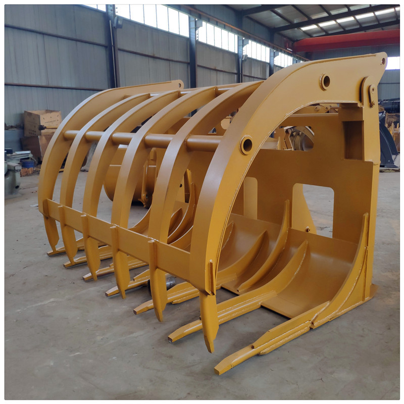 差异化生产装载机搅拌斗 扫雪器 抓木机 铲车改越野叉车 异型产品