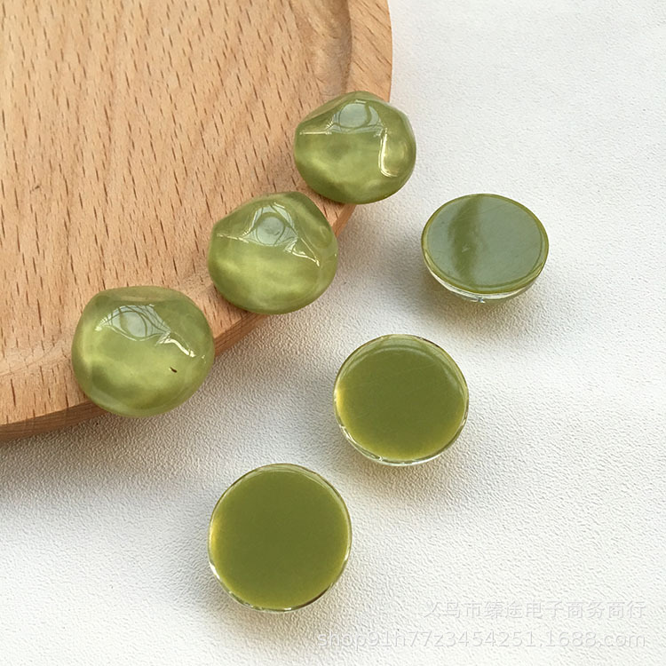 Avocado green