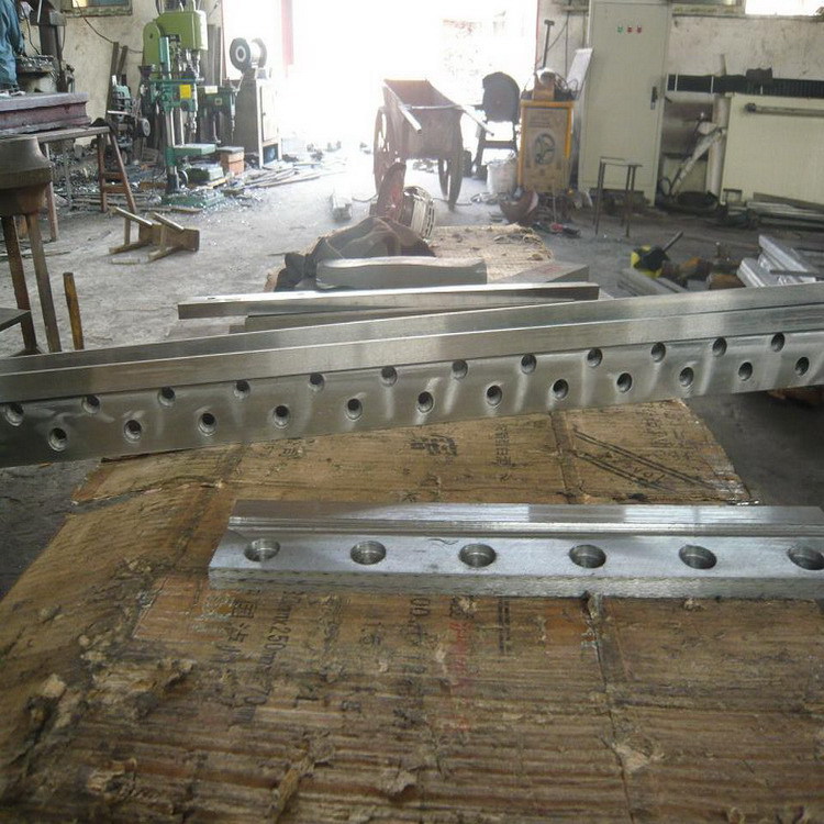 【供应】无纺布横切修边刀 不干胶修边机横切刀片