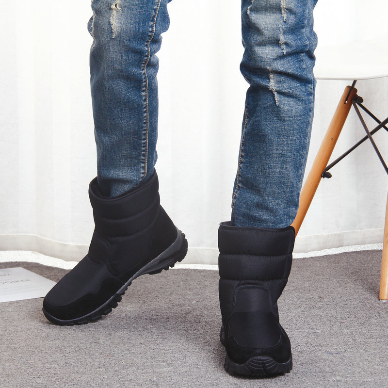 2022 invierno almidón nuevos hombres botas de algodón más tamaño botas de nieve antideslizante no-craqueo fábrica al por mayor entrega de una sola pieza