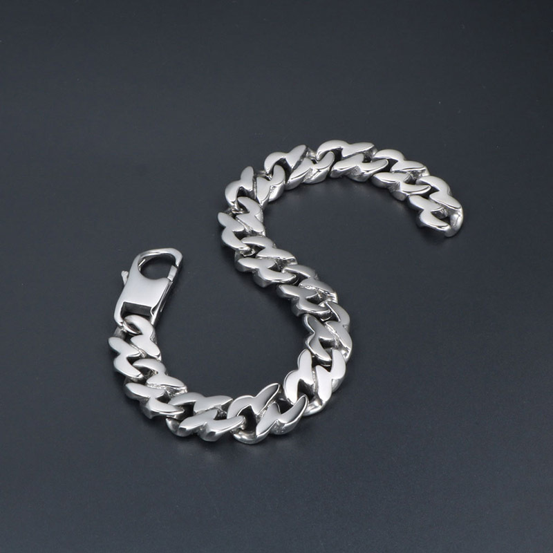 �羳��Ʒ�����Ӱ�ܱ��Ѹ����� ���������ֻ� 8����������CE031