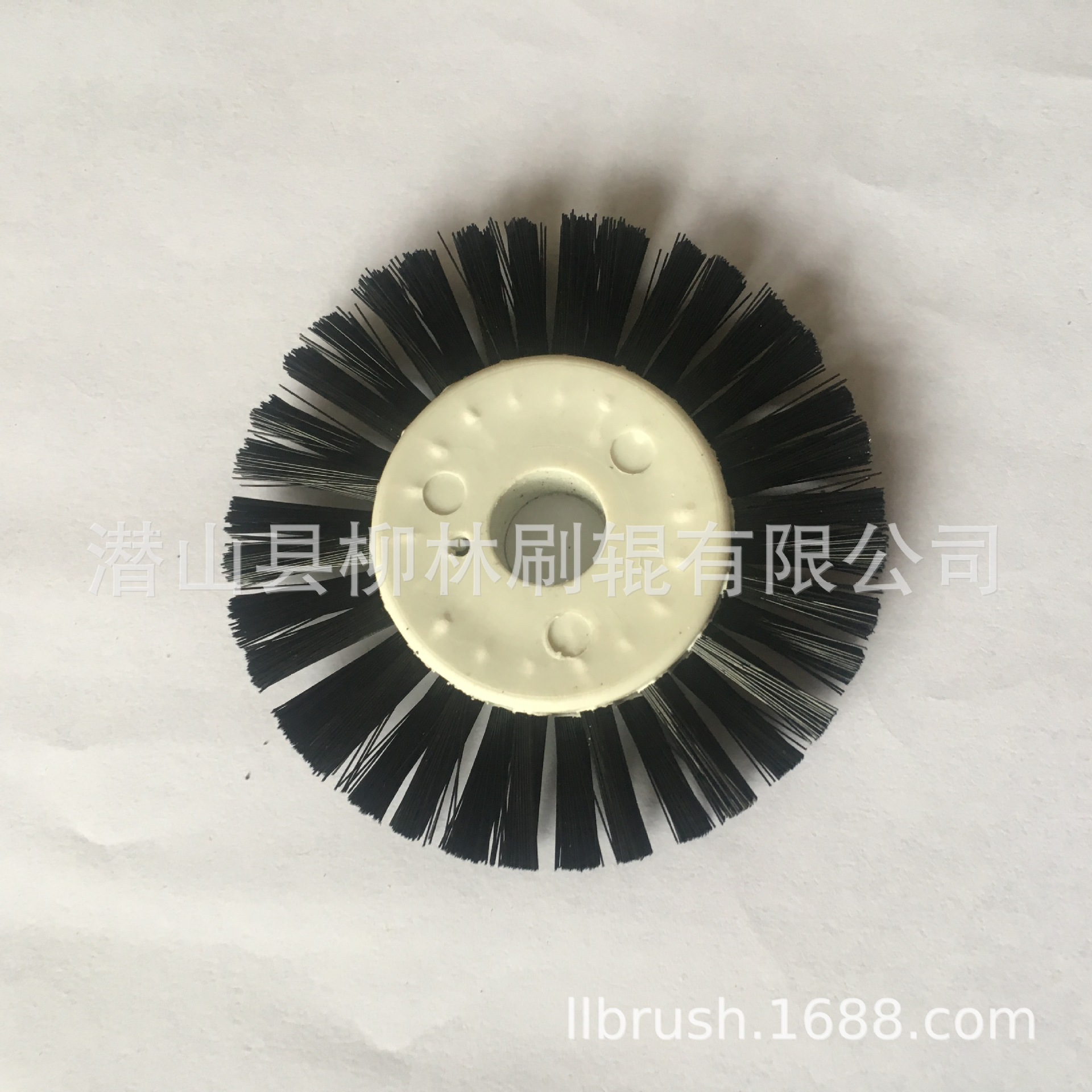 厂家直销电机抛光毛轮刷 除尘打磨抛光配件刷子 尼龙植毛圆毛刷