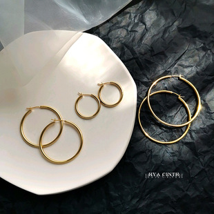 South Korea Dongdaemun Simple Circle Earrings Minimal Round Hollow Ear Ring Jewelry Fashion Atmospheric Ear Buckle for Women