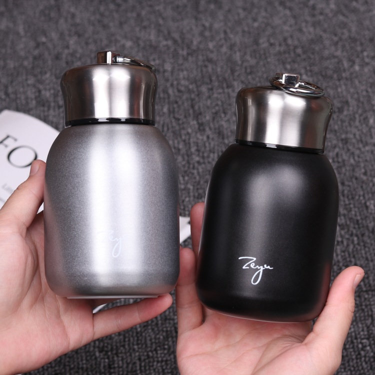 Portátil al aire libre negro 304 Acero inoxidable pequeña grasa Ding regalo taza mini moda portátil Gran taza de vientre taza de bolsillo