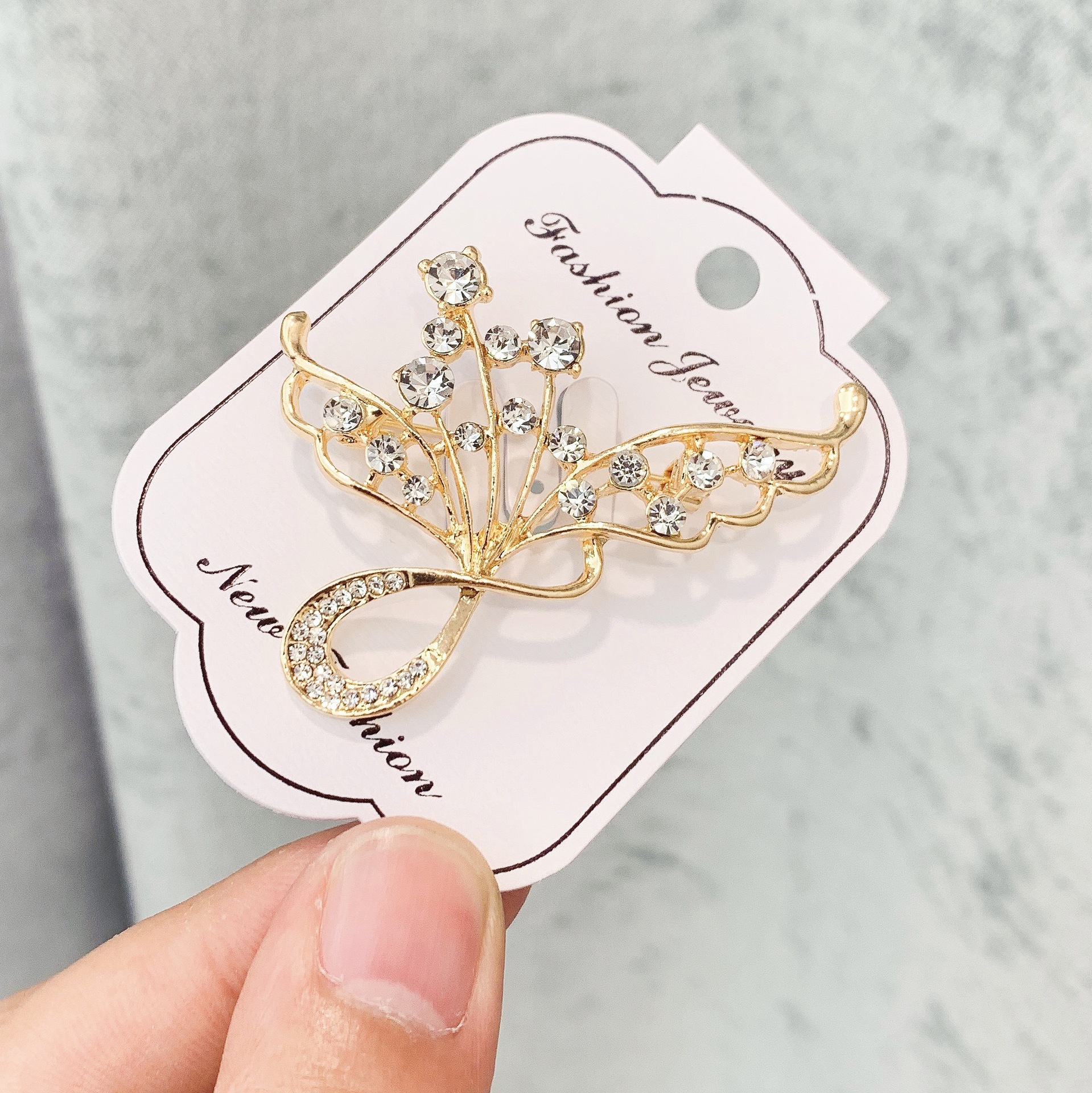 Creativo nuevo broche de alto grado de aleación rhinestone ramillete perla pin accesorios de moda fábrica directa en stock