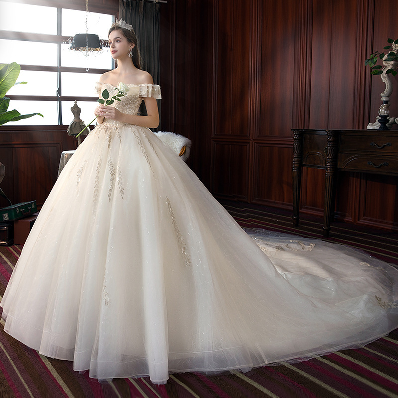 Vestido de novia de un solo hombro, nuevo estilo 2026, con cola de estilo francés, de ensueño y sencillo, que estiliza, vestido de novia ligero para verano. image 8