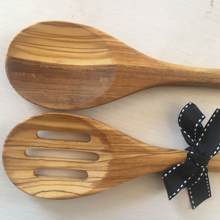 Solid Italian Olive Wood Spatula And Soup Spoon Kitchenware Set_voghion.com