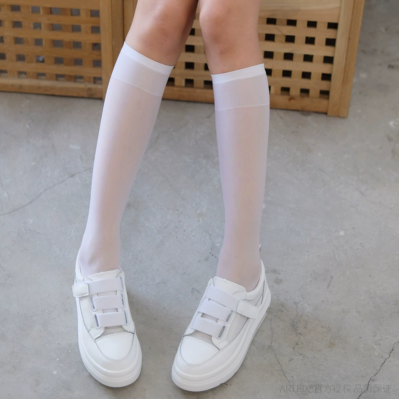 Velvet swan, knee socks, transparent white colored high boots, mid-length
