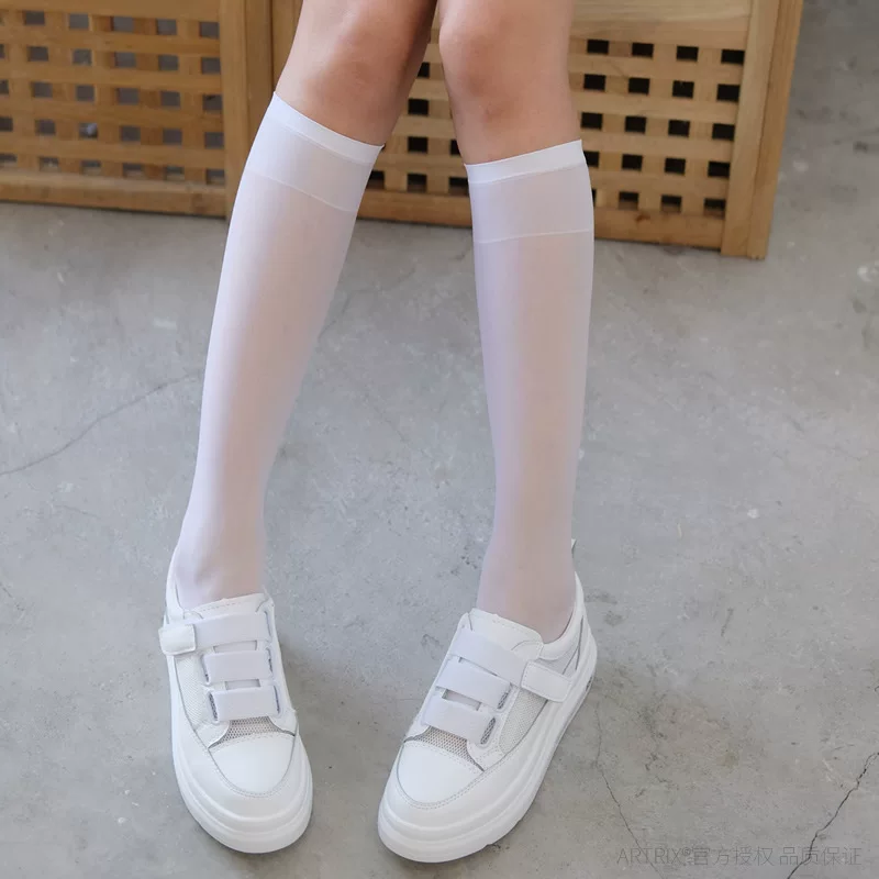 Velvet swan, knee socks, transparent white colored high boots, mid-length