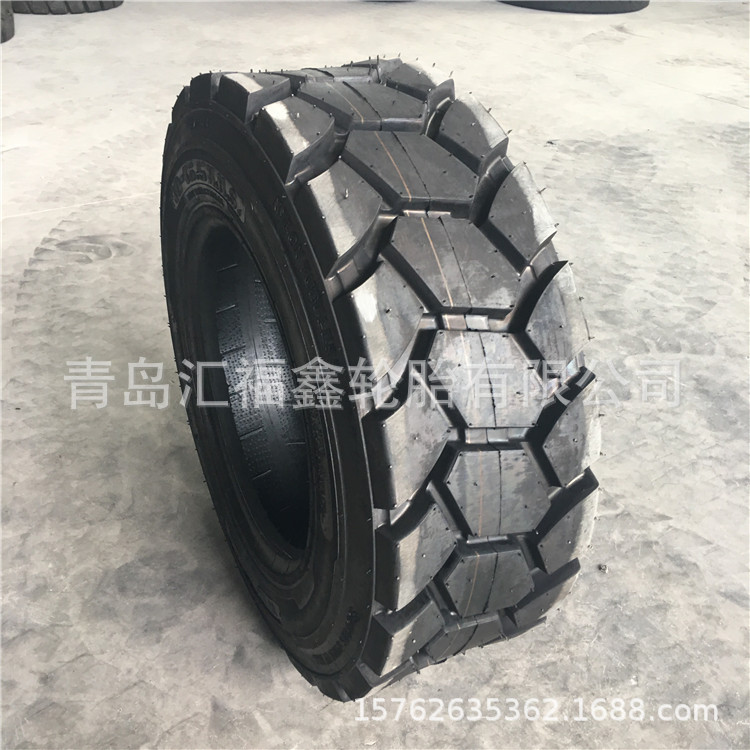 陆迈小型装载机轮胎 滑移式装载机轮胎 10-16.5 12-16.5
