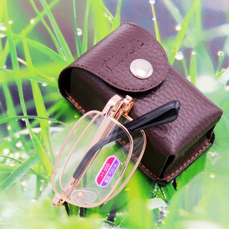 Fashion folding resin reading glasses run around the world to set up street stalls for foreign trade business models middle-aged and elderly reading glasses factory sales 3