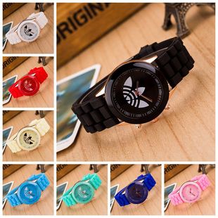 shopee���N�r�й���ɫ���z�ֱ� ���s�\�ӌW���ֱ� �羳����Ů��