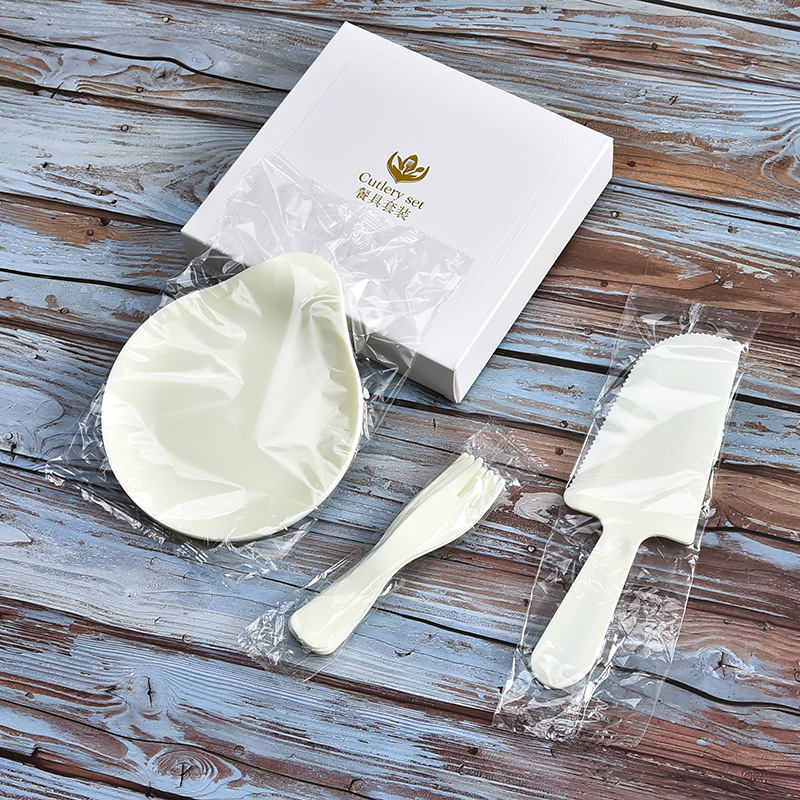 Disposable tableware