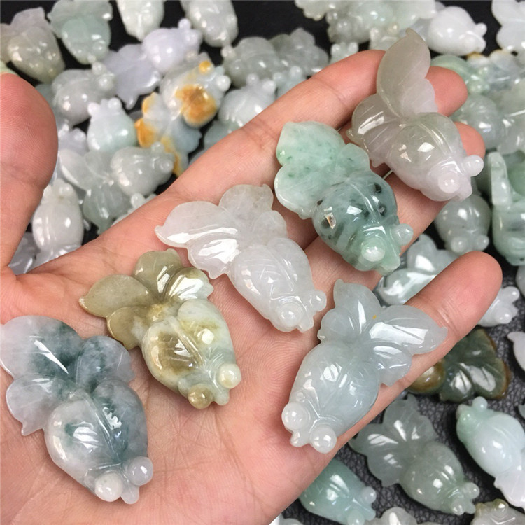 缅甸翡翠a货金鱼年年有余玉石吊坠挂件玉器工艺品厂家批发