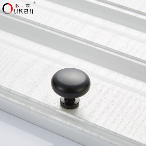 Okary European minimalist cabinet drawer pulls furniture door handles factory direct sales solid black pulls