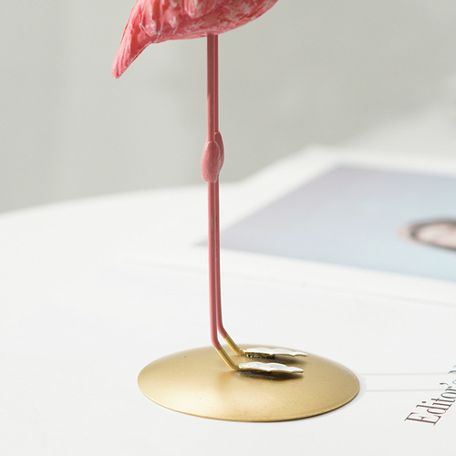 Creative ins super hot flamingo resin ornaments cute animal bedroom living room ornaments Valentine's Day gift
