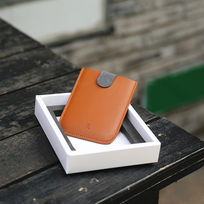 Card Draw Wallet (DAX v2) — cascading pull card holder, ultra-thin gradient multi-card organizer