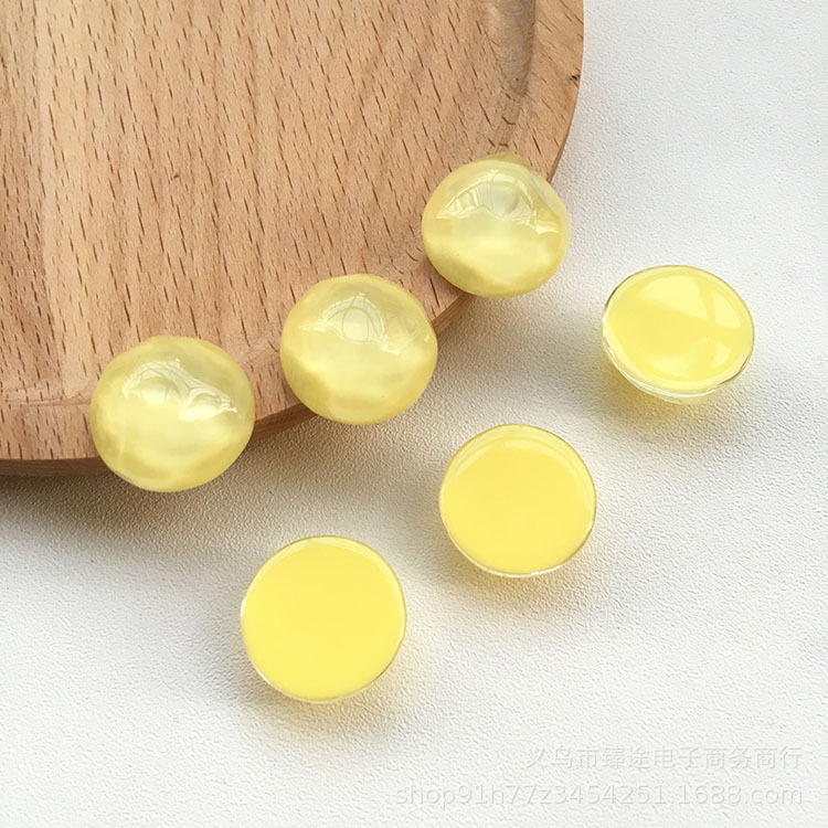 Shallow yellow