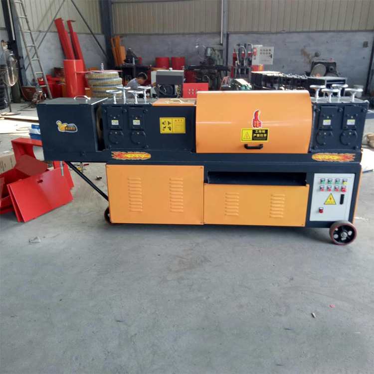 山东现货钢管调直机 双曲线钢管调直除锈刷漆一体机 钢管除锈机