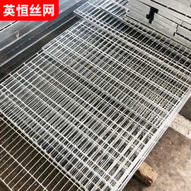 镀锌钢格栅板马道踏步网格栅化工厂房树池铁篦子下水道镀锌钢格板