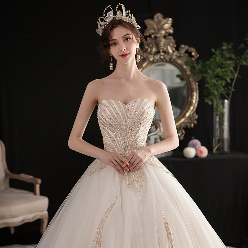 Vestido de novia sin tirantes 2026, nuevo modelo de primavera, estilo francés, con cola, temática forestal, ultra-romántico, de ensueño, sencillo. image 6