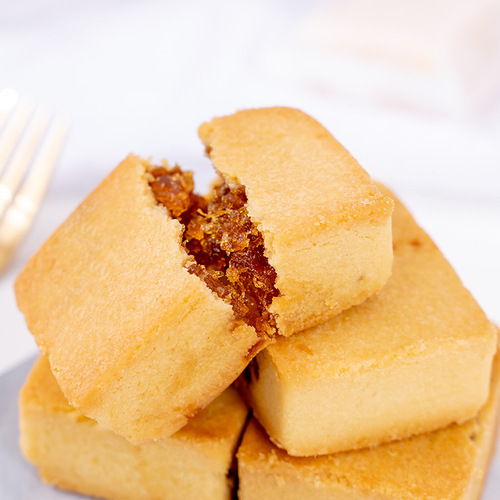 Pineapple cake Xiamen native pineapple pulp fiber bulk black pineapple can be developed handmade cake mooncakes factory direct sales